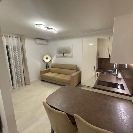 Apartmani Biokovo マカルスカ エクステリア 写真